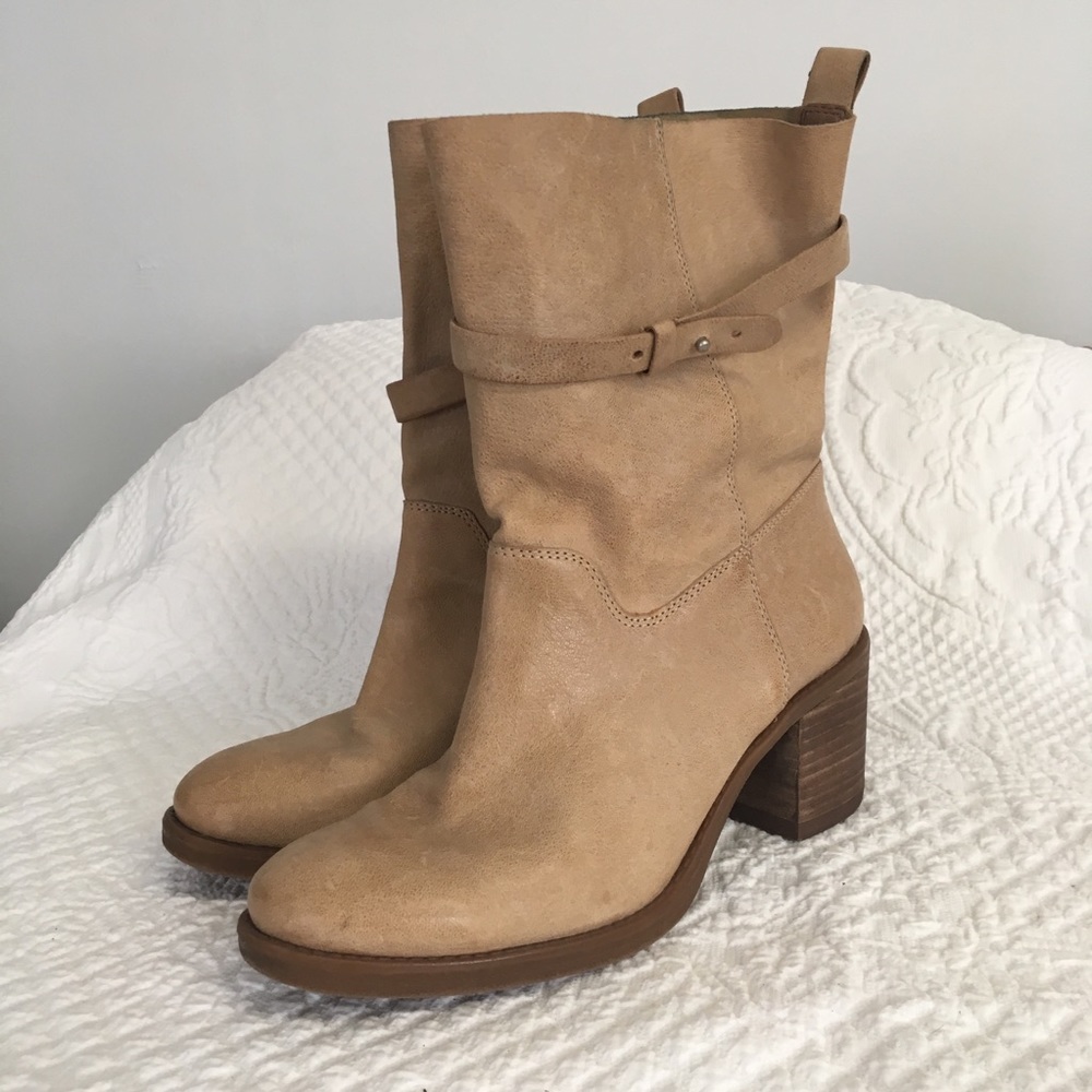 Lucky Brand boots